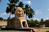 The great Chola temples of Tamil Nadu - The Brihadisvara temple of Gangaikondacholapuram. The large lion (Simakhinar) built over the flight of steps descending to a water tank. 